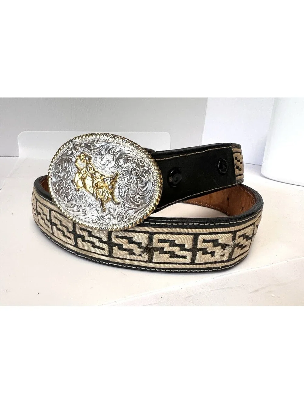 Hand Embroidered Calfskin Leather Western Cowboy Belt Bull Buckle Made In Mexico